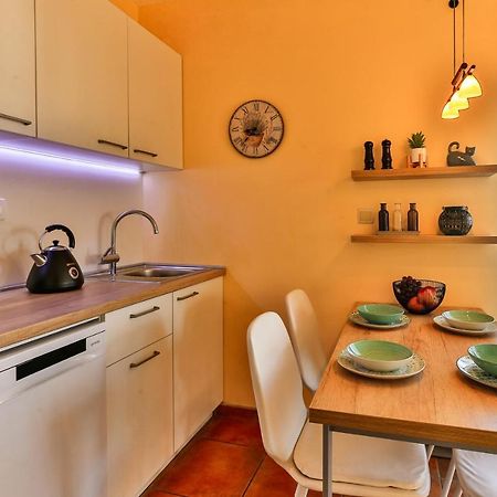 Damonte - Apartments And Rooms Budva Exterior photo
