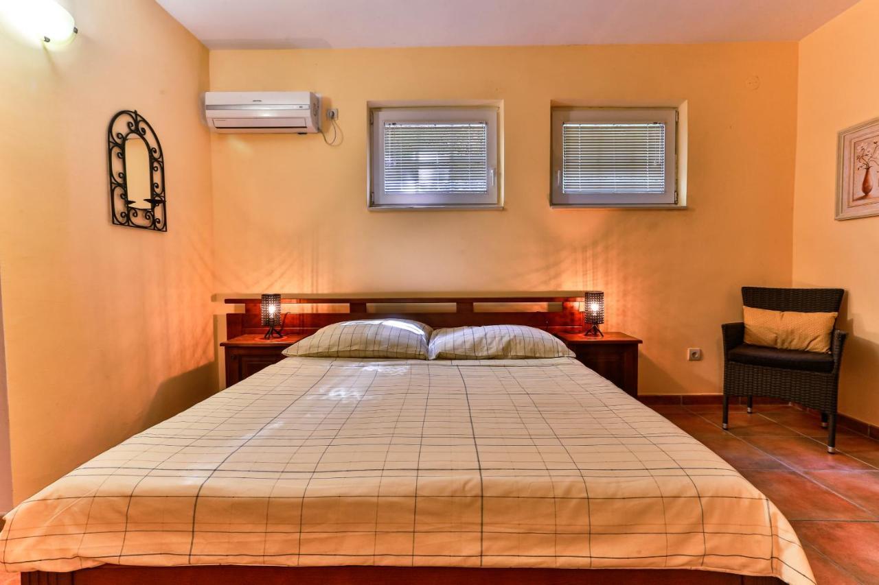 Damonte - Apartments And Rooms Budva Exterior photo