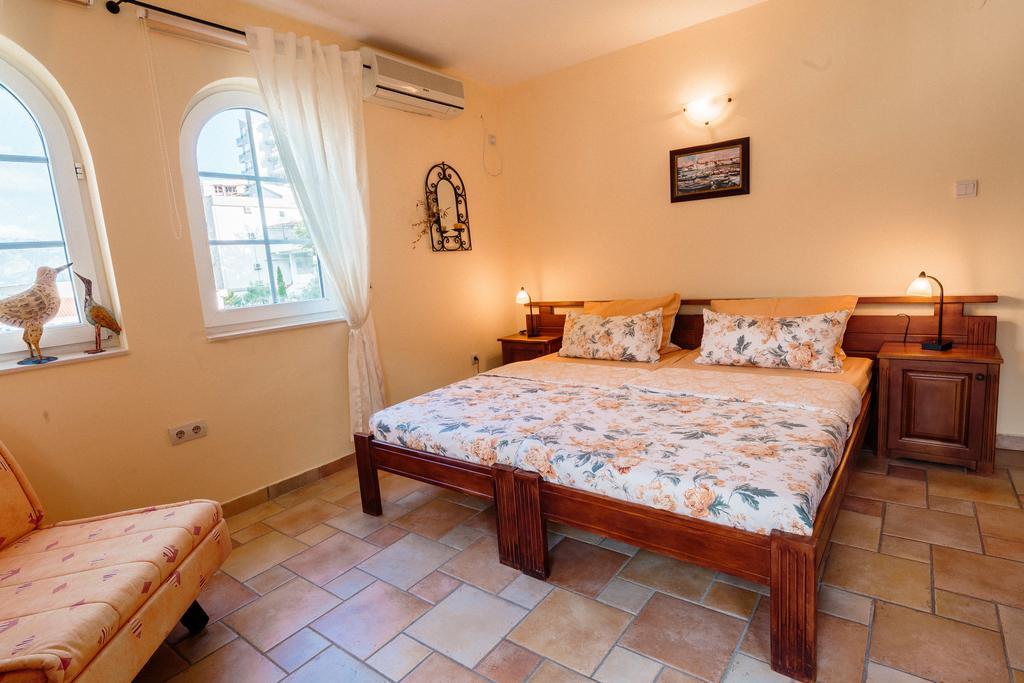 Damonte - Apartments And Rooms Budva Exterior photo
