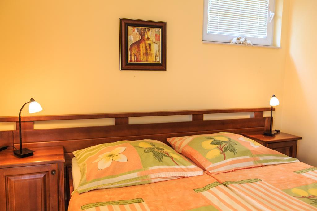 Damonte - Apartments And Rooms Budva Exterior photo