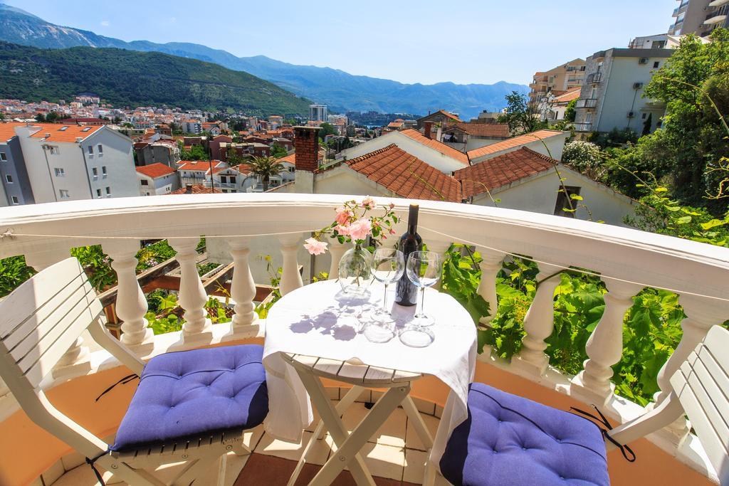 Damonte - Apartments And Rooms Budva Exterior photo