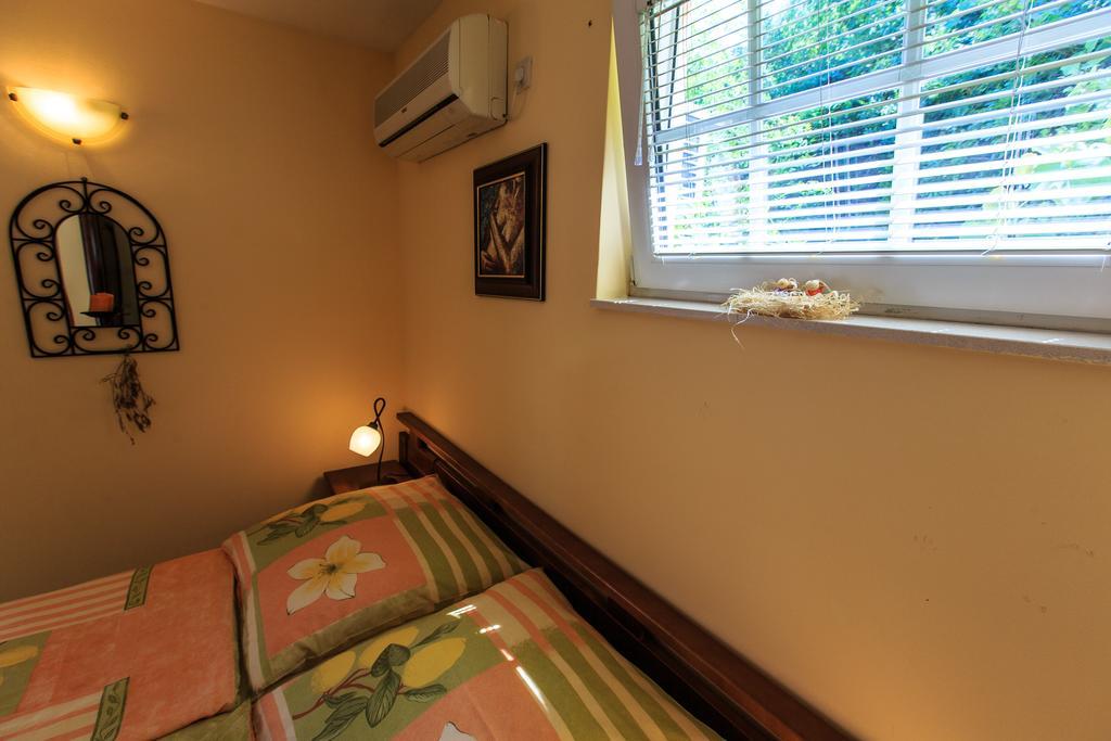 Damonte - Apartments And Rooms Budva Exterior photo